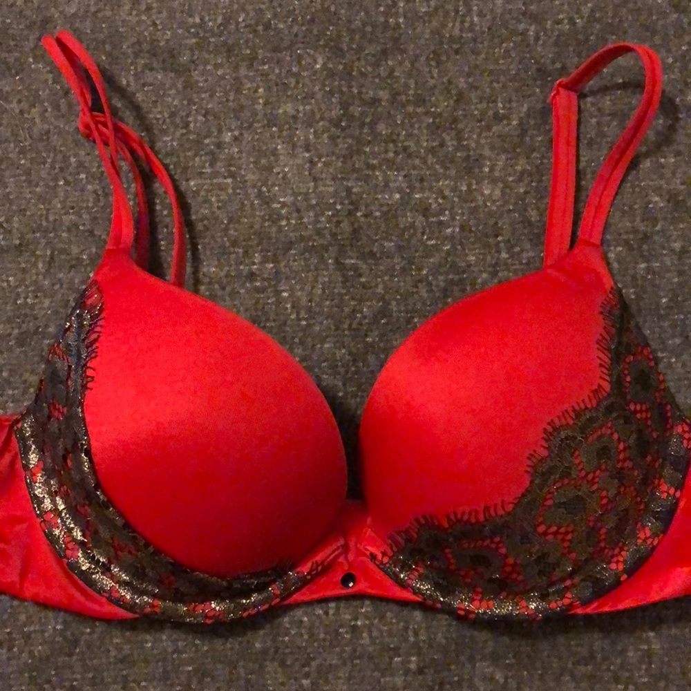 Push up bra vs